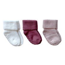 Load image into Gallery viewer, These non-slip socks are made of cotton with stretchable polyamide and spandex. The socks have non-slip soles which ensure no slipping or sliding. The set includes 3 pairs and there are two different sets available in cute colours. These socks are a must-have for an active baby boss or a toddler! Dubai, Abu Dhabi, UAE