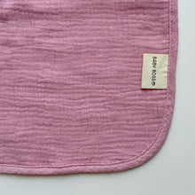 Load image into Gallery viewer, Baby Boss Baby Hooded Towel is made from extra soft, non-irritable and absorbent 4-layered organic cotton muslin which is perfect for wrapping your baby boss after their bath time. The towel contains no harmful dye or chemicals and is suitable for newborns and toddlers alike. The generous size of the towel and the practical hood ensure that your baby is kept dry and warm from head to toe. Dubai, Abu Dhabi, UAE
