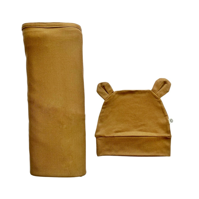 Baby Boss Swaddle & Beanie Set includes a soft and stretchy swaddle blanket and a matching beanie made from 95% organic bamboo viscose and 5% spandex. The set contains no harmful dye or chemicals and is perfect for every day use – it is designed to keep your baby boss warm, safe and comfortable from head to toe. Comfortable baby swaddle, Dubai, Abu Dhabi, UAE